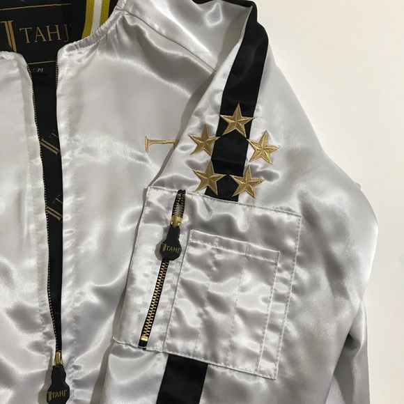 Jacket - Picture 2 of 4